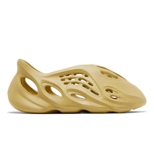 adidas Yeezy Foam RNNR Sulfur