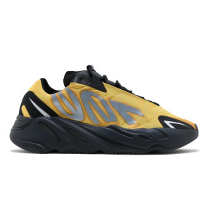Yeezy Boost 700 MNVN Honey Flux