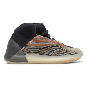 Yeezy QNTM Flash Orange